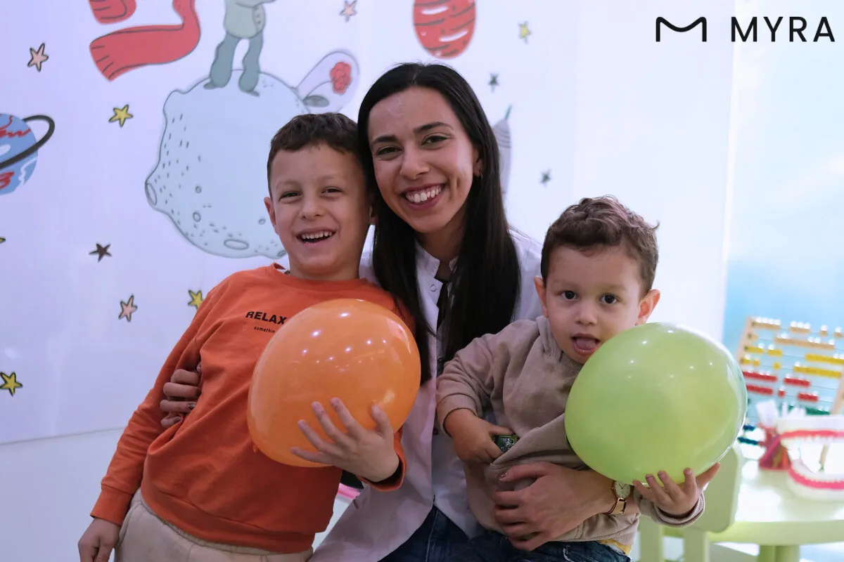 6-çocuk ve pedodontist görseli.webp